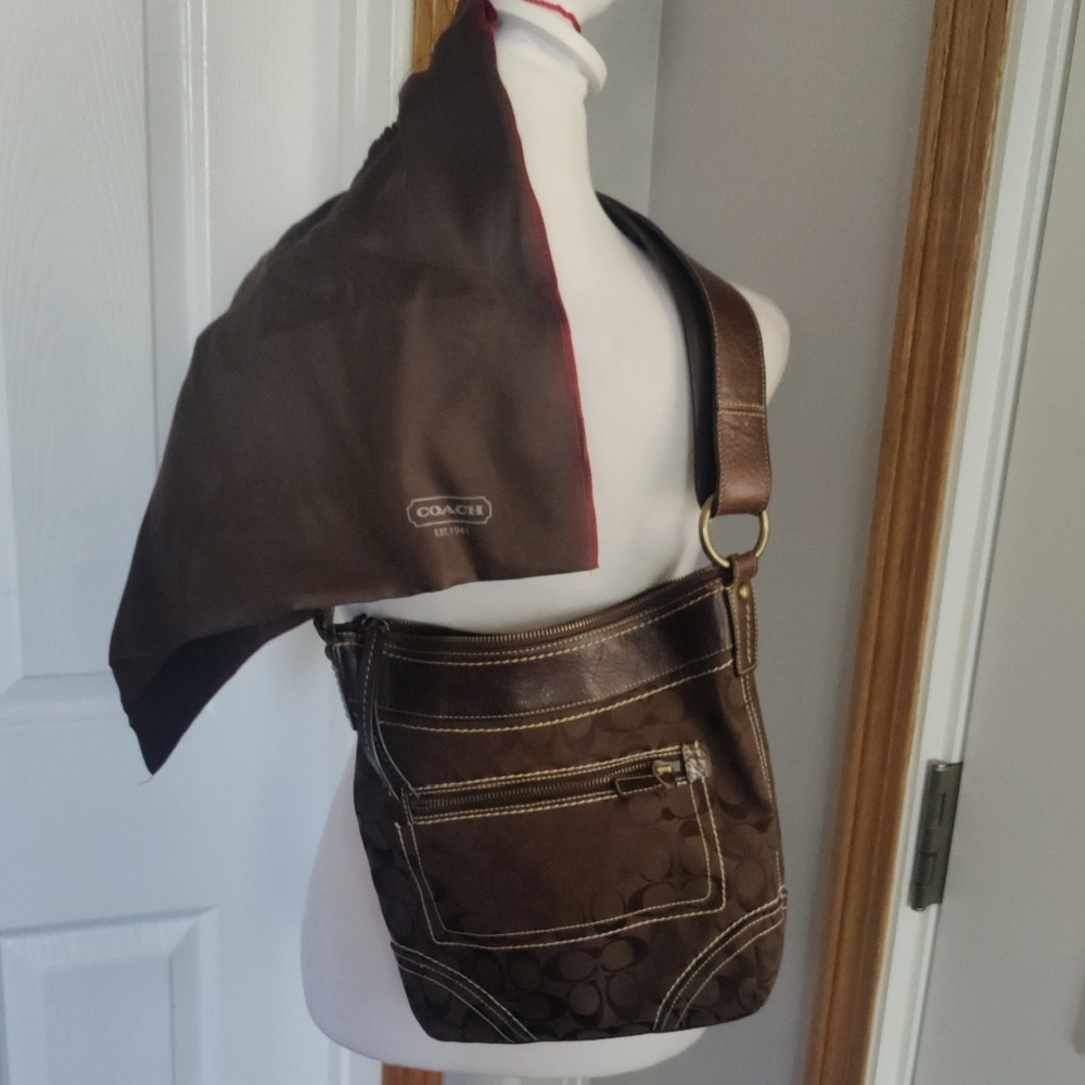 Vintage Coach Crossbody Bag E06U-10403 Brown And Gold With Storage Bag
